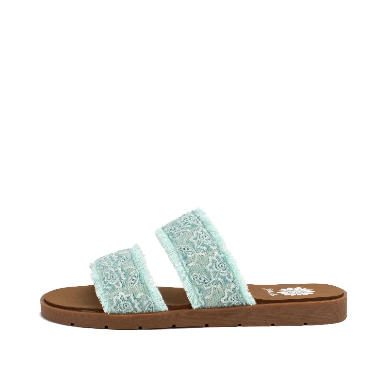 Findlay Slide Sandal