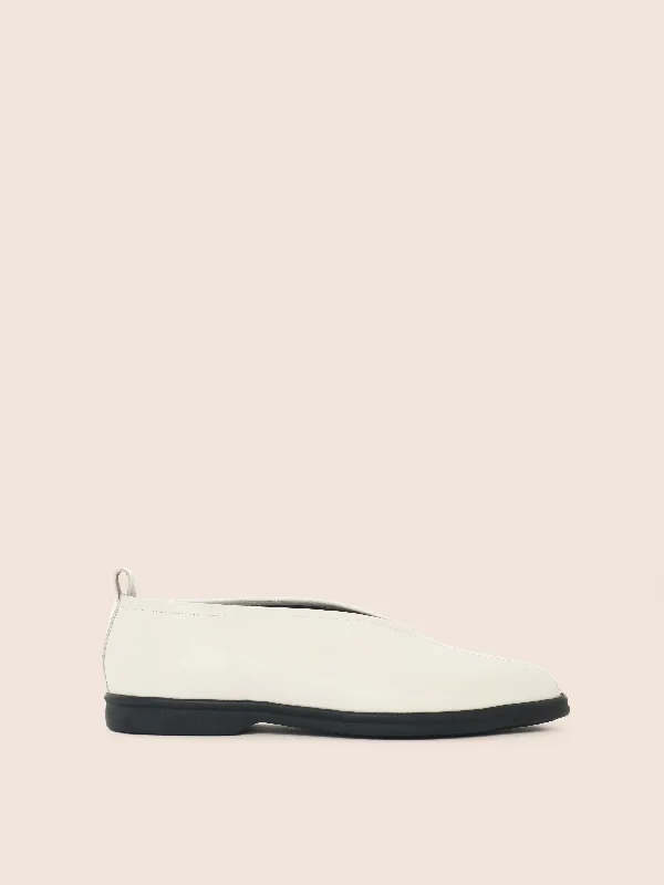 Oriana Cream Flat