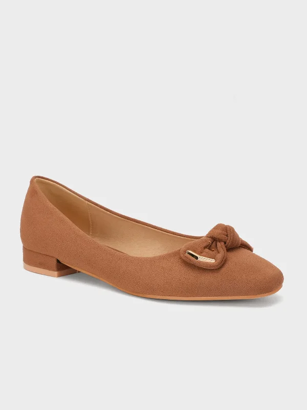 Womens "OKAPARA" Bow Accented Casual Pumps