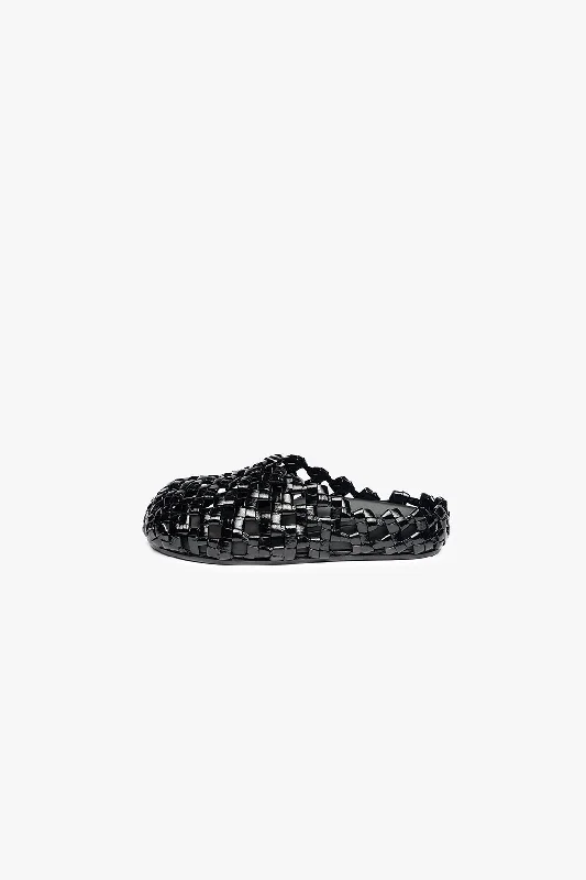 Weaved Clogs Black